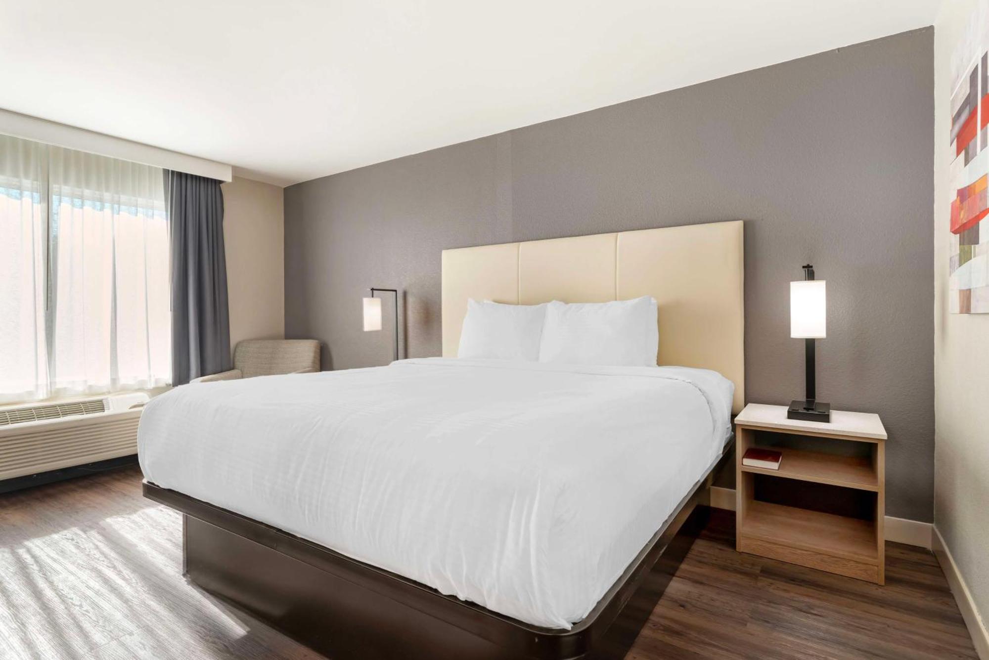 Best Western Plus Rancho Cordova Inn Екстер'єр фото