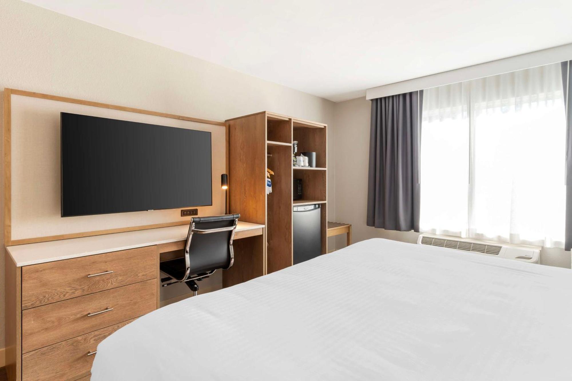 Best Western Plus Rancho Cordova Inn Екстер'єр фото