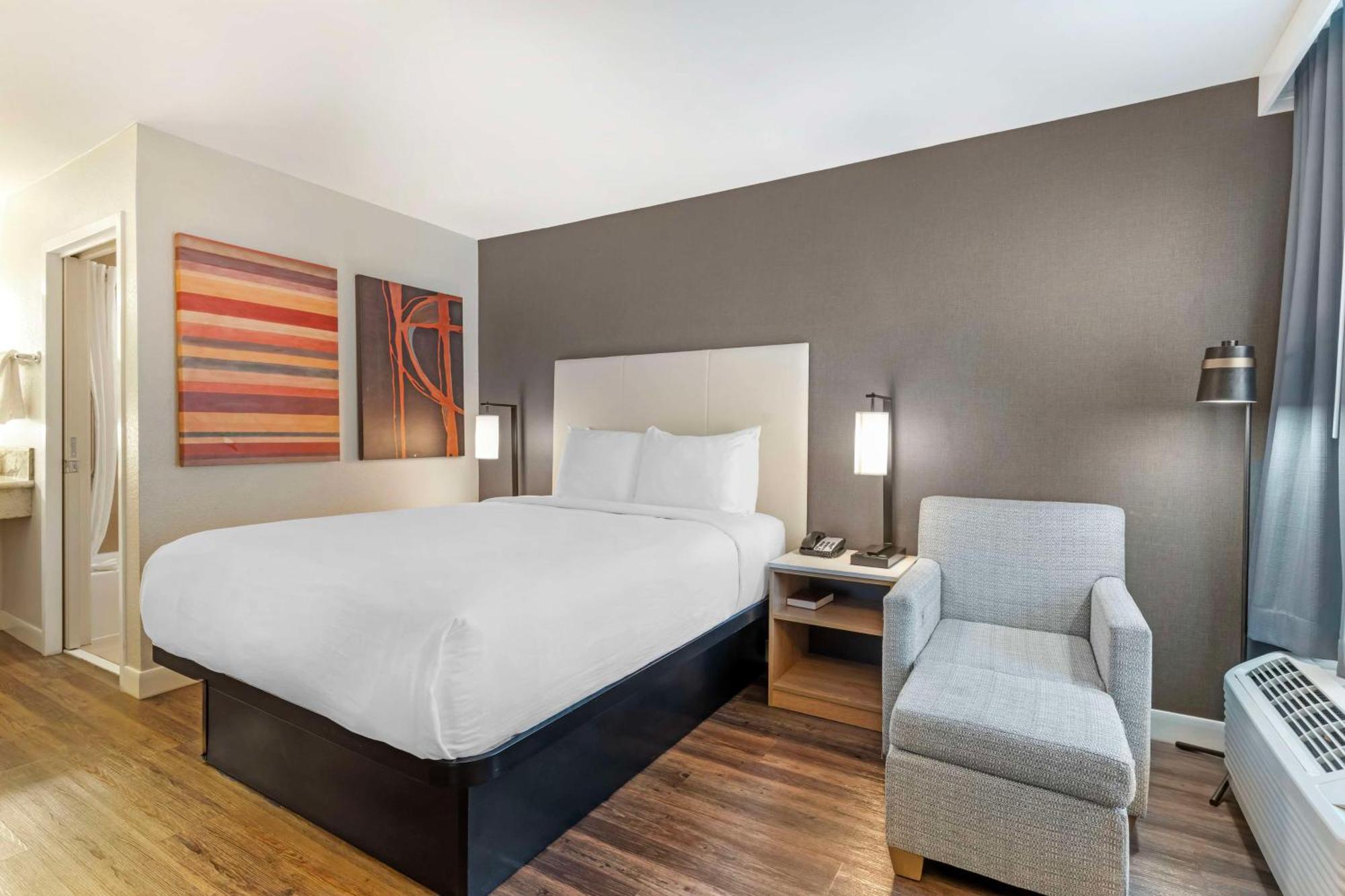 Best Western Plus Rancho Cordova Inn Екстер'єр фото